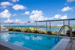 Exterior - Blue Marine Penthouse (Lowlands)