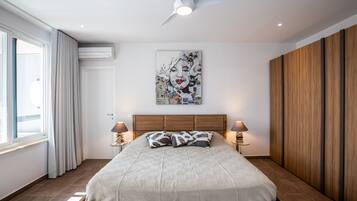 Penthouse, 4 Bedrooms | Bed sheets