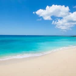 Private beach, white sand, beach umbrellas, beach towels