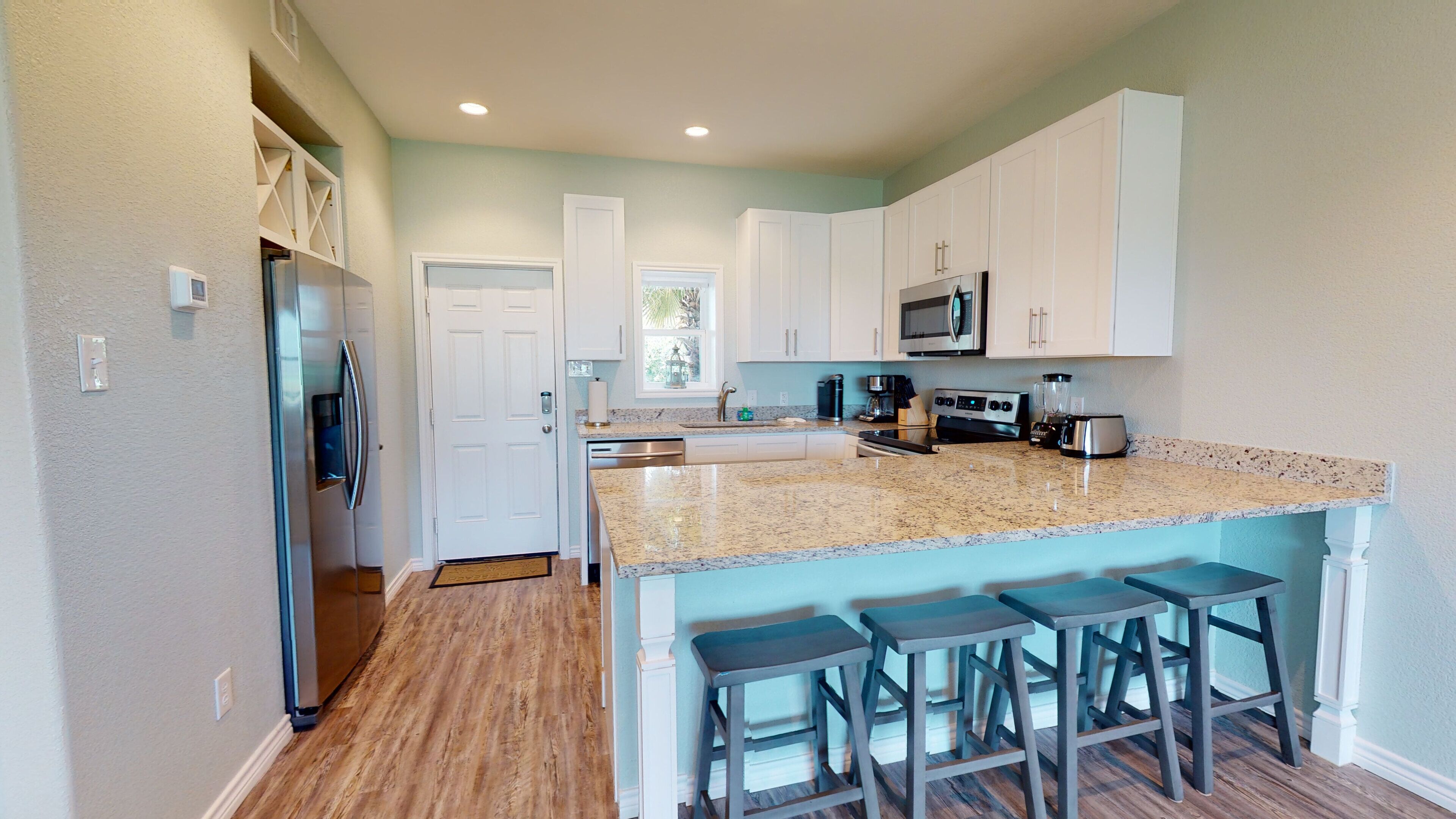 雪櫃、微波爐、洗碗機、咖啡機/沖茶器