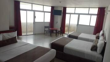 Superior Triple Room, Multiple Beds