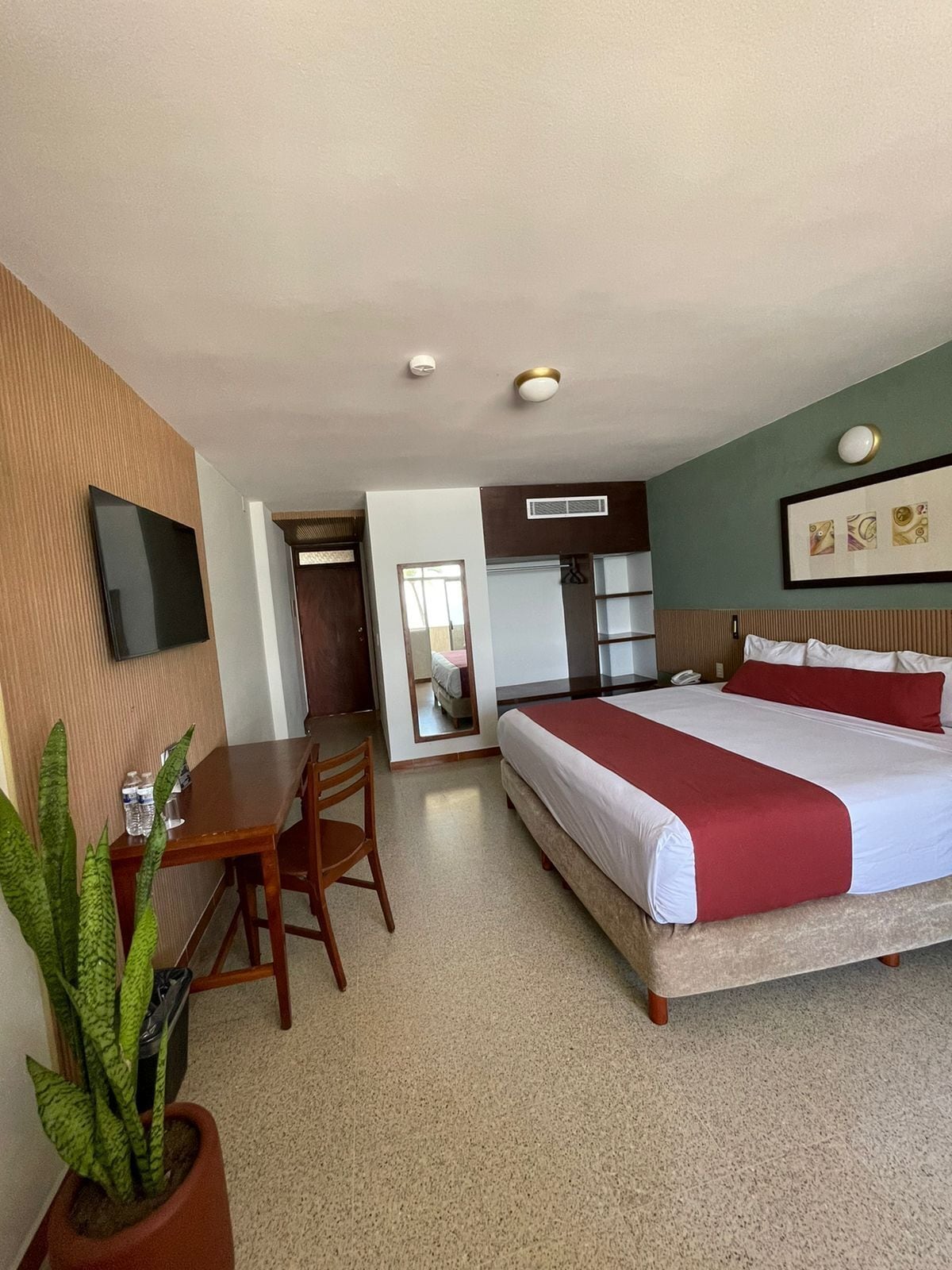 Wifi gratis y ropa de cama 