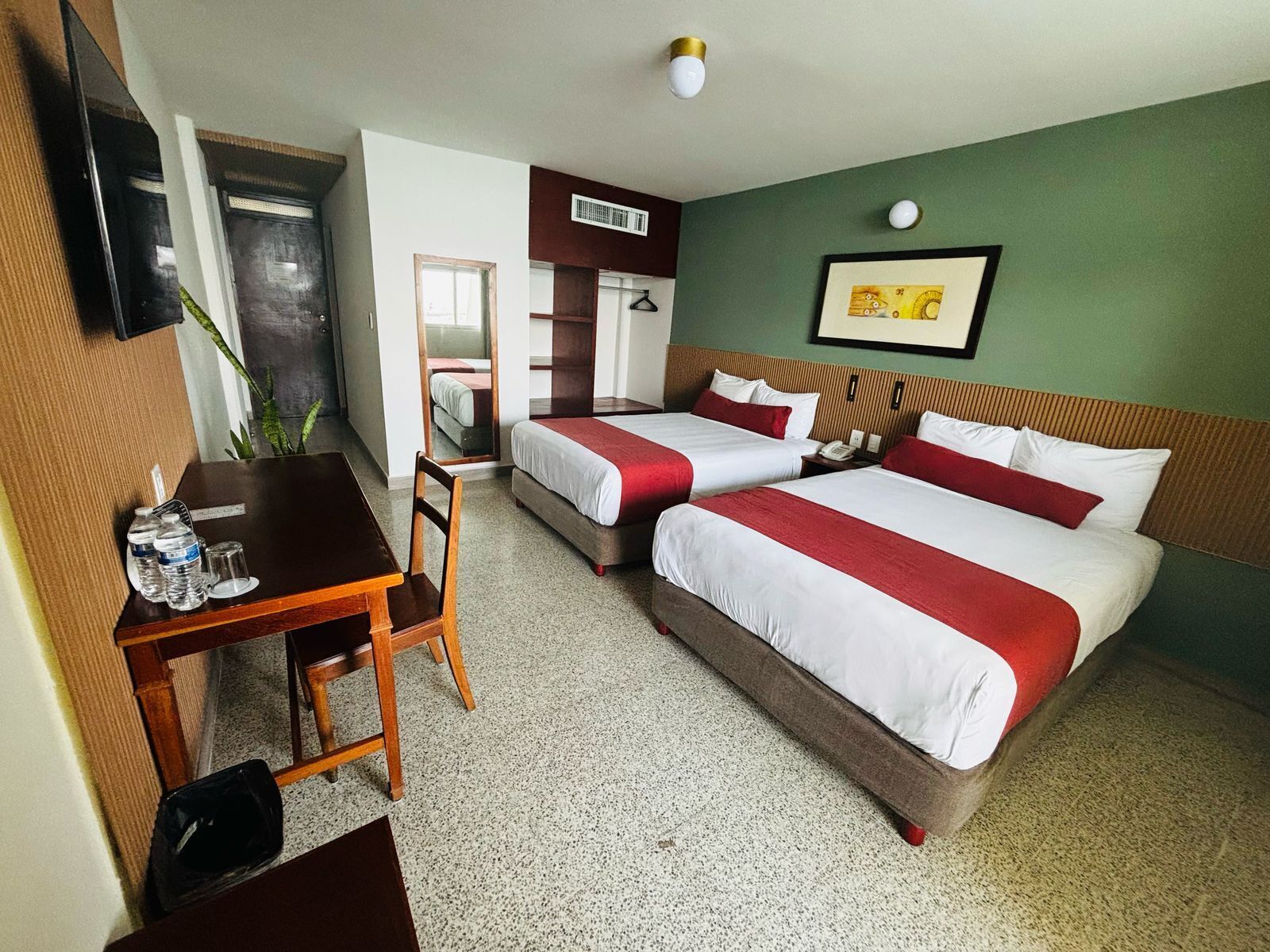 Wifi gratis y ropa de cama 