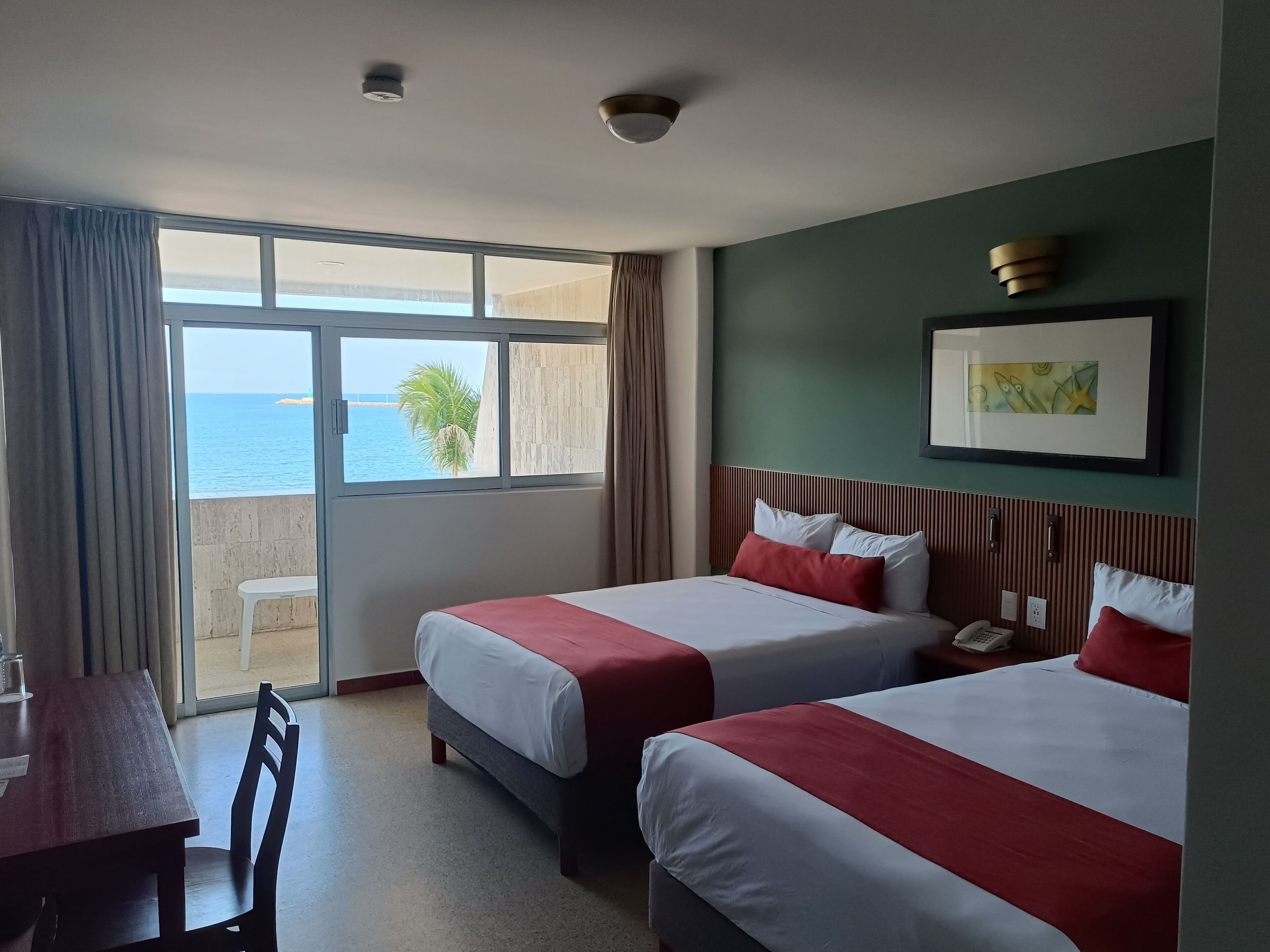 Royal Double Room, 2 Double Beds | Free WiFi, bed sheets