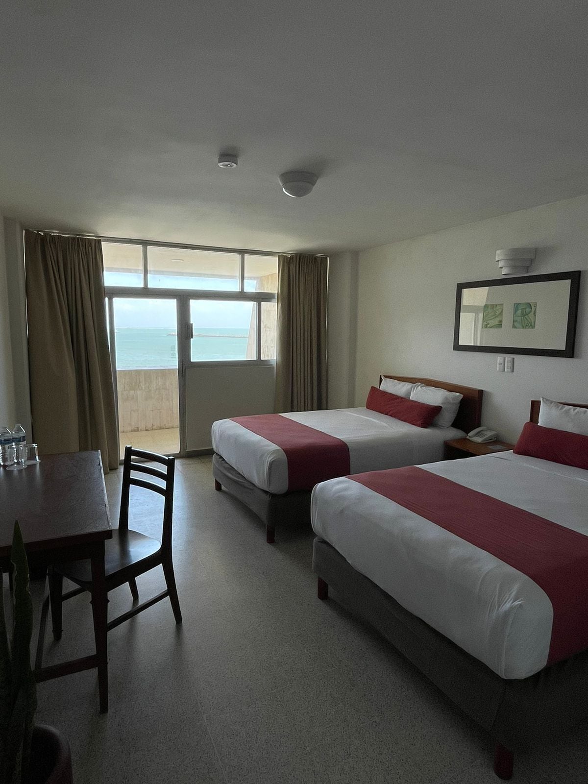 Wifi gratis y ropa de cama 