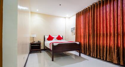 OYO 236 Hotel Edmundo