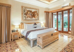 Premium bedding, blackout curtains, soundproofing, free WiFi