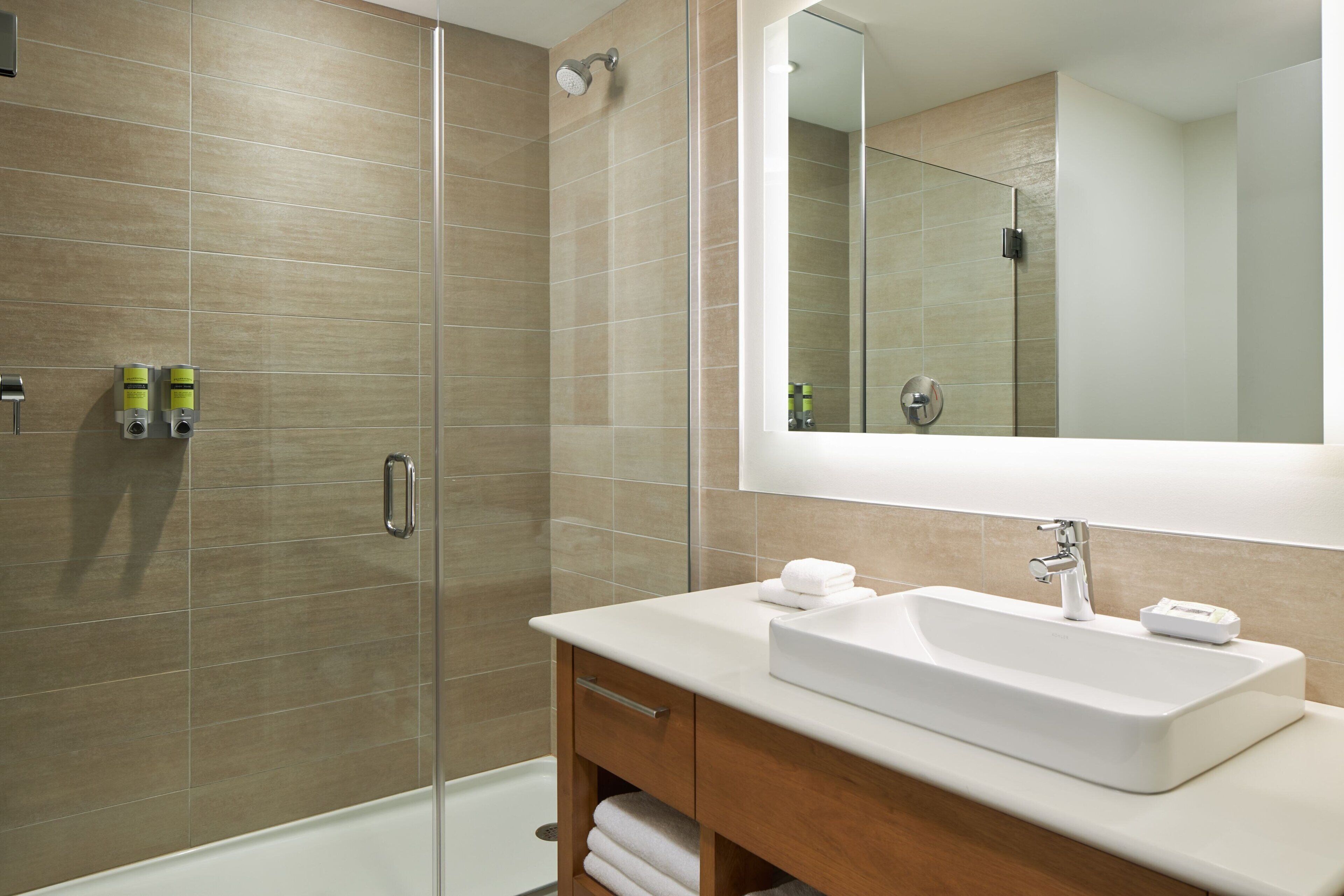 studio, 2 queen beds | bathroom | free toiletries, hair dryer, towels