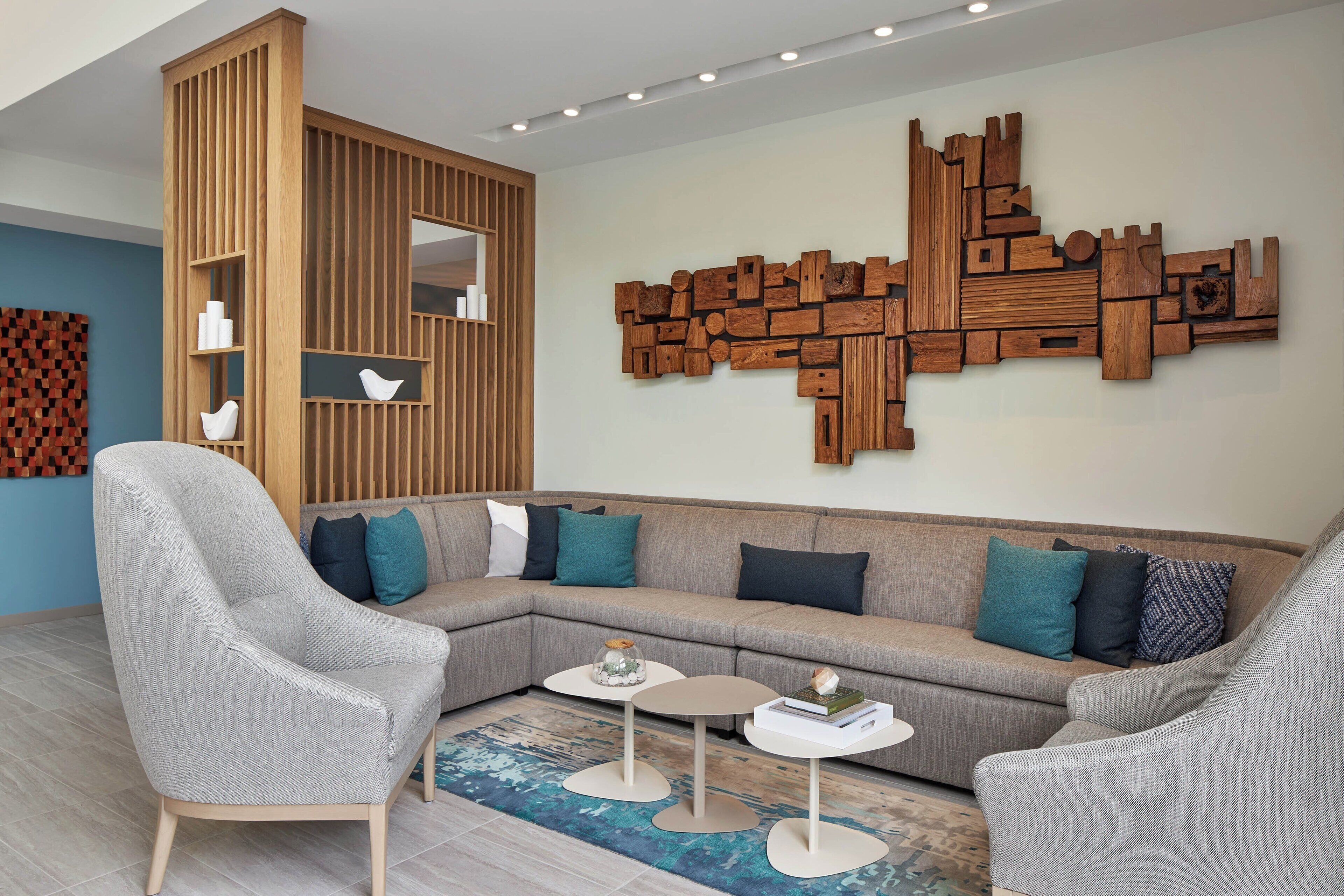 Lobby lounge