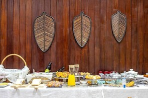 Dining - Pantanha Studio by Trip2Portugal (Viseu)