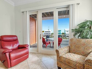 Smart TV - Casa Playa, West. 6BR/side. Pool! Gulf Shores. Awesome place/value! (Gulf Shores)