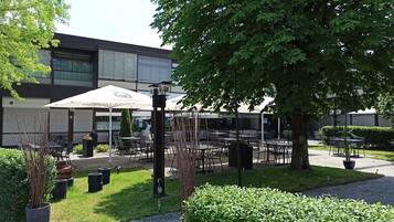 Mặt tiền nơi lưu trú