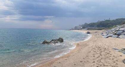 Magnificent villa with swimming pool and stunning beach views on Barcelona Coast