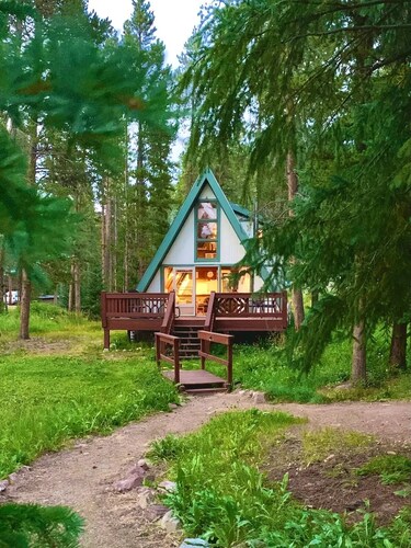Charming A-Frame 5 Minutes from Breckenridge