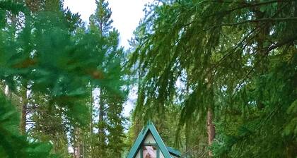 Charming A-Frame 5 Minutes from Breckenridge
