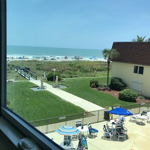 Terrace/patio - Book Your Beach Vacation Here!  (Cocoa Beach)