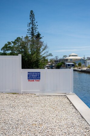 Property grounds - Waterfront Getaway, a Boating Paradise (Englewood)