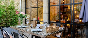 Gîte with PRIVATE indoor pool SPA terrace Green GOLF