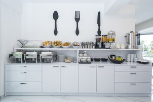 Desayuno buffet incluido todos los días 