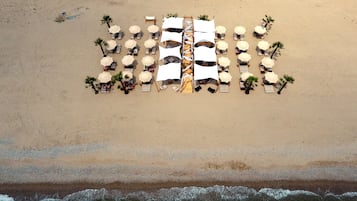 Beach bar