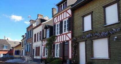 House with bay view in the heart of the city