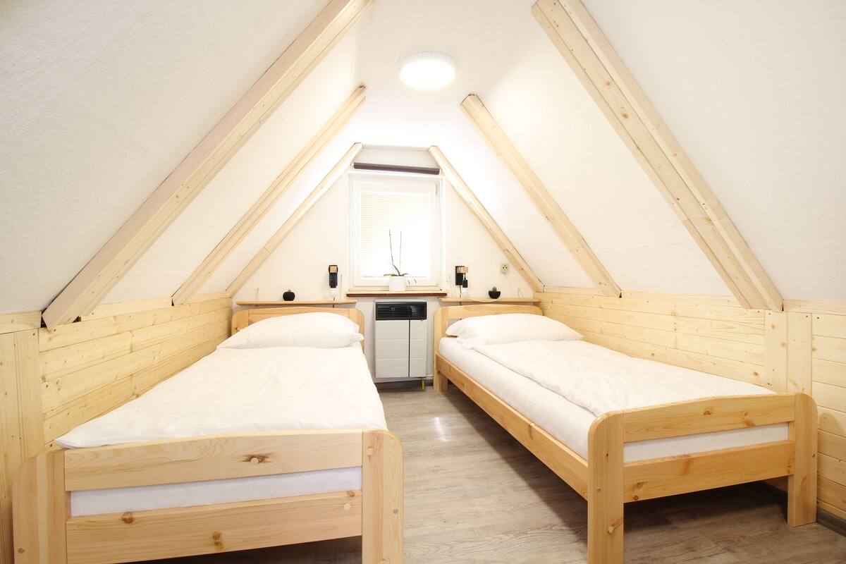 Laptop workspace, blackout curtains, free cots/infant beds, free WiFi