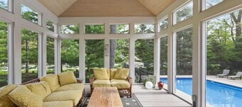 Golf, Private Pool, Game Room & Outdoor Entertaining - Sleep 16 in Grand Beach