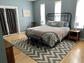 3 dormitorios, tabla de planchar con plancha, wifi gratis y ropa de cama