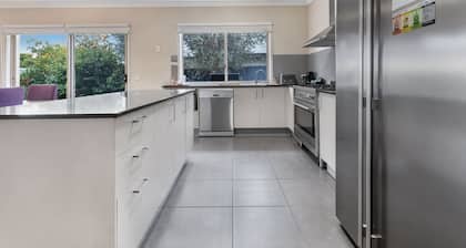 A comfortable and spacious 3 bedroom, pet-friendly home