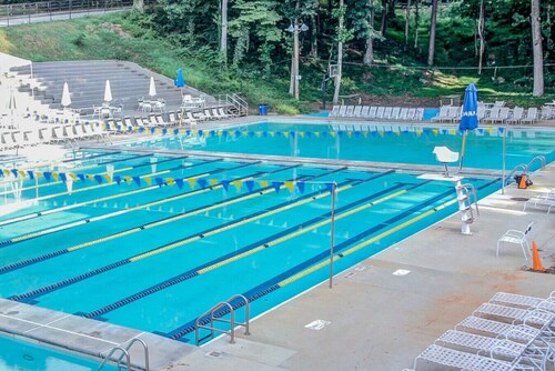 Charming Cottage in the heart of Buckhead