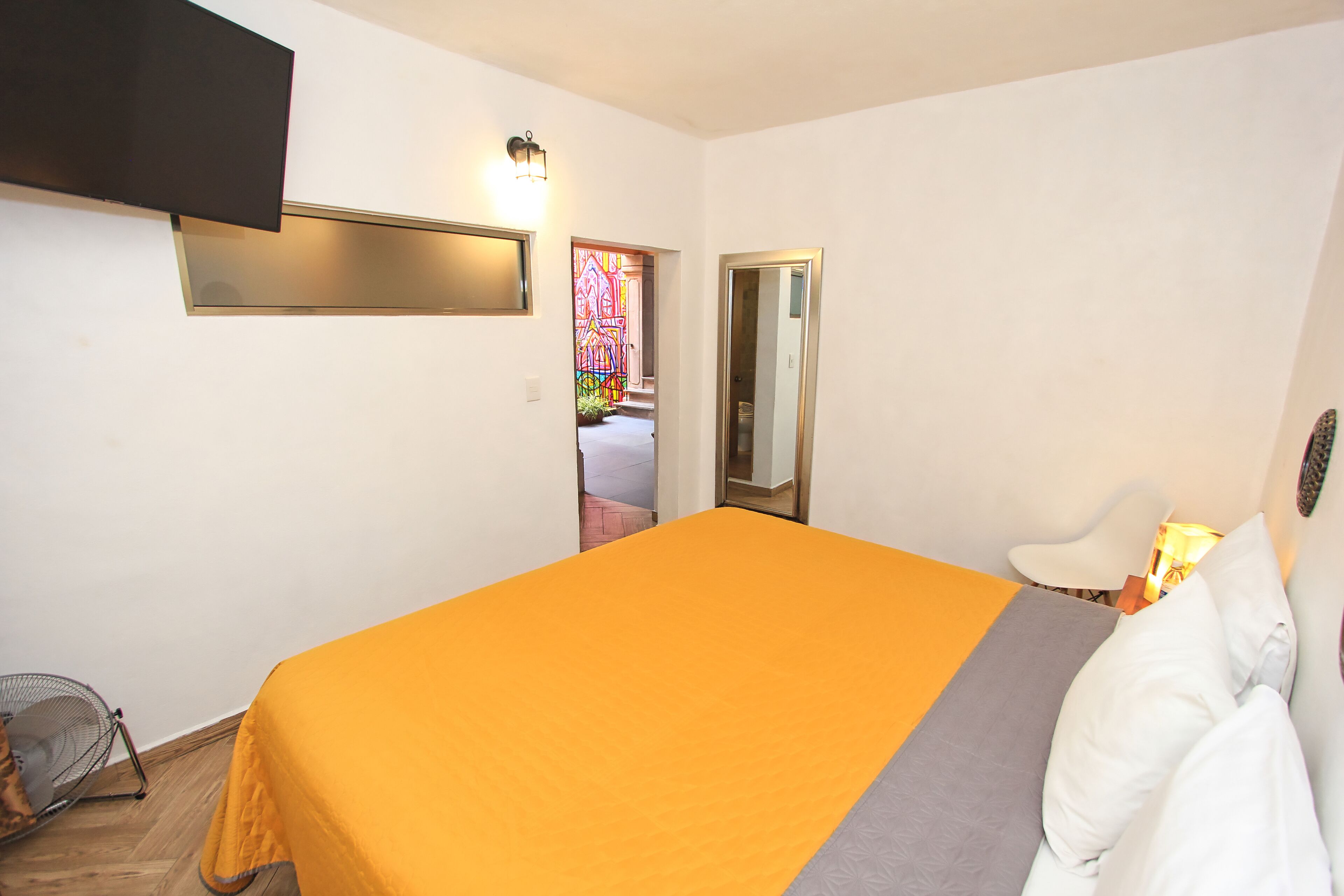 deluxe room | iron/ironing board, free wifi, bed sheets