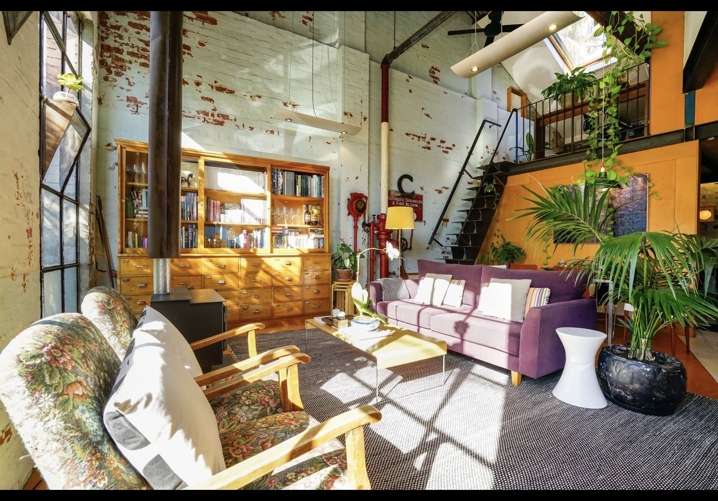 1 bedroom, light filled  Studio apartment, Warehouse living 