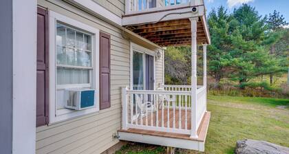 Peaceful Catskills Condo w/ Deck + Mountain View!