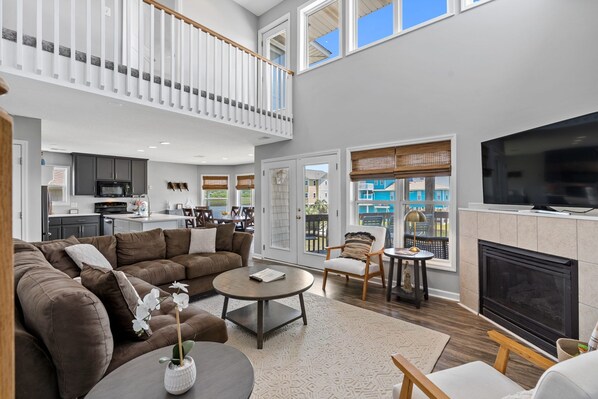 TV, DVD player - Latitude Adjustment at Ocean Isle Beach, Canal front with dock, new decks (Ocean Isle Beach)