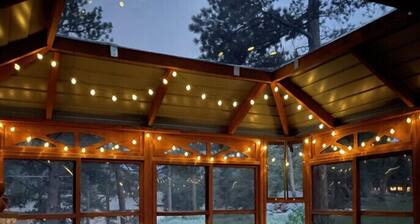 The Gathering Place-Luxe Family Home with Mt Views, Hot tub, & A/C!