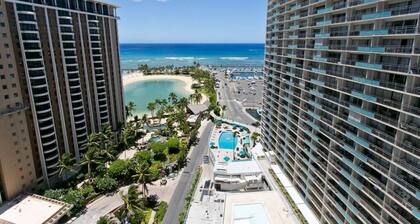 Oceanfront 2BR Condo Ilikai 1822 – Steps to Waikiki Beach | Sleeps 6 | Stunning Views