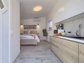 1 غرفة نوم وخدمة الإنترنت