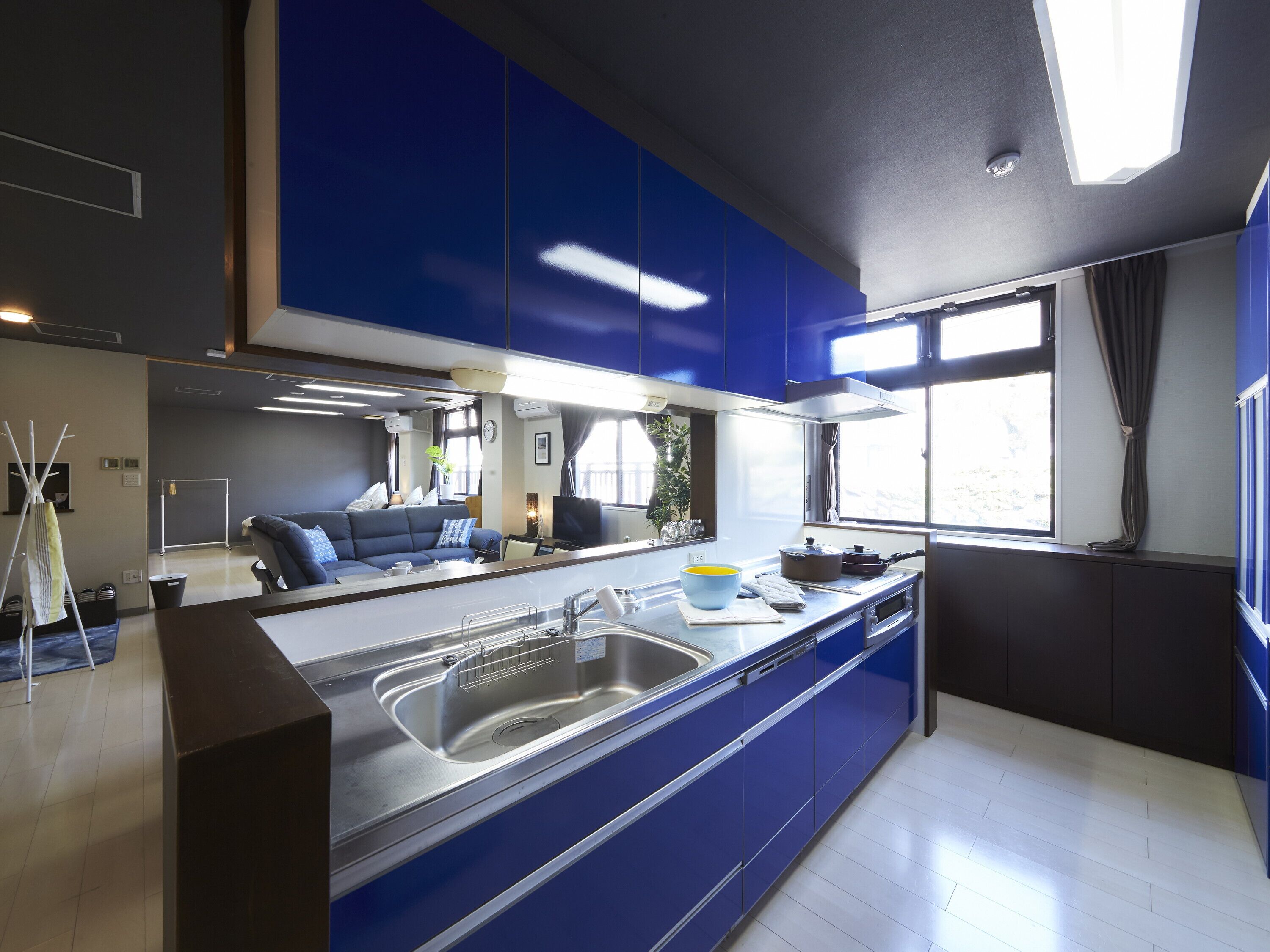 Appartement (2F) | Cuisine privée | Réfrigérateur, micro-ondes, plaque de cuisson, bouilloire électrique