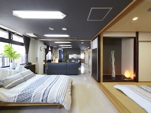 Apartemen (2F) | 1 kamar tidur, setrika/meja setrika, dan Wi-Fi gratis