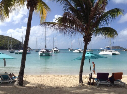 s/v Timaiao, Entire boat for 6 guests, Breakfast & lunch,  Grenada & Grenadines