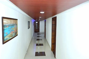 Hallway - The New Holiday Inn (Mahesana)