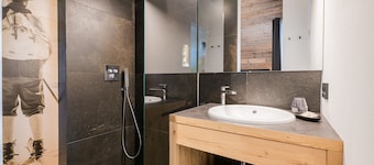 Modern Holiday Apartment Chalet Ortles with Mountain View and Wi-Fi