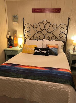 1 bedroom, iron/ironing board, travel cot, WiFi