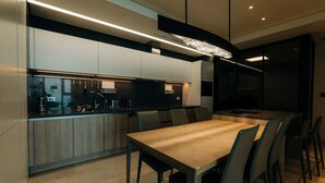 Unclassified image, 2 of 15, button - LCT The Residence (Busan)