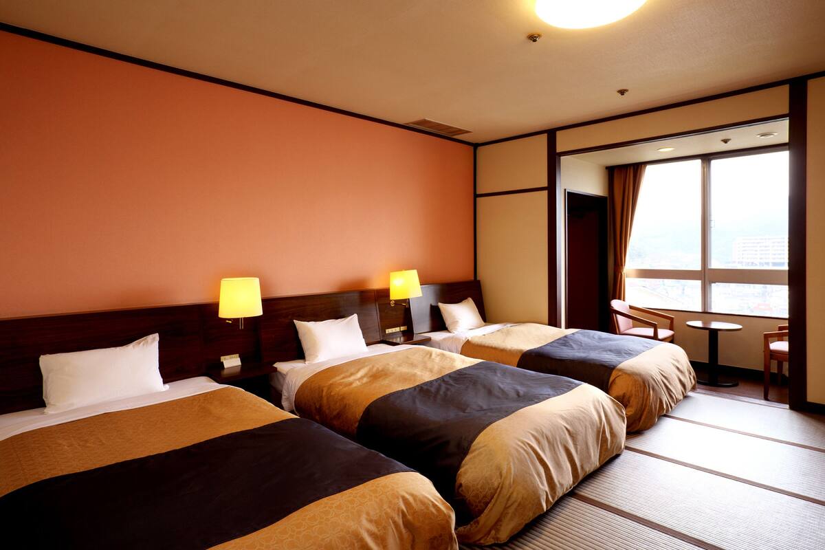 Coffres-forts dans les chambres, Wi-Fi gratuit