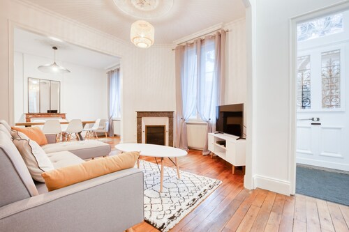 Maison bourgeoise Haussmannienne (Gîtes de France)