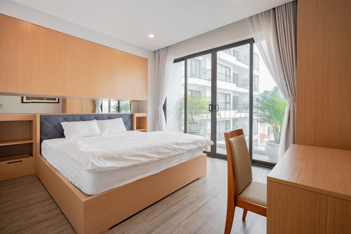 Apartment, 1 Bedroom | 2 bilik tidur, seterika/papan seterika, Wi-fi percuma