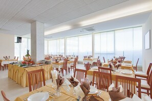 Restaurant - Hotel Holiday Park (Bellaria-Igea Marina)