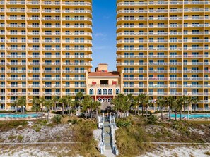 Interior - Calypso Resort by BBG (Panama City Beach)