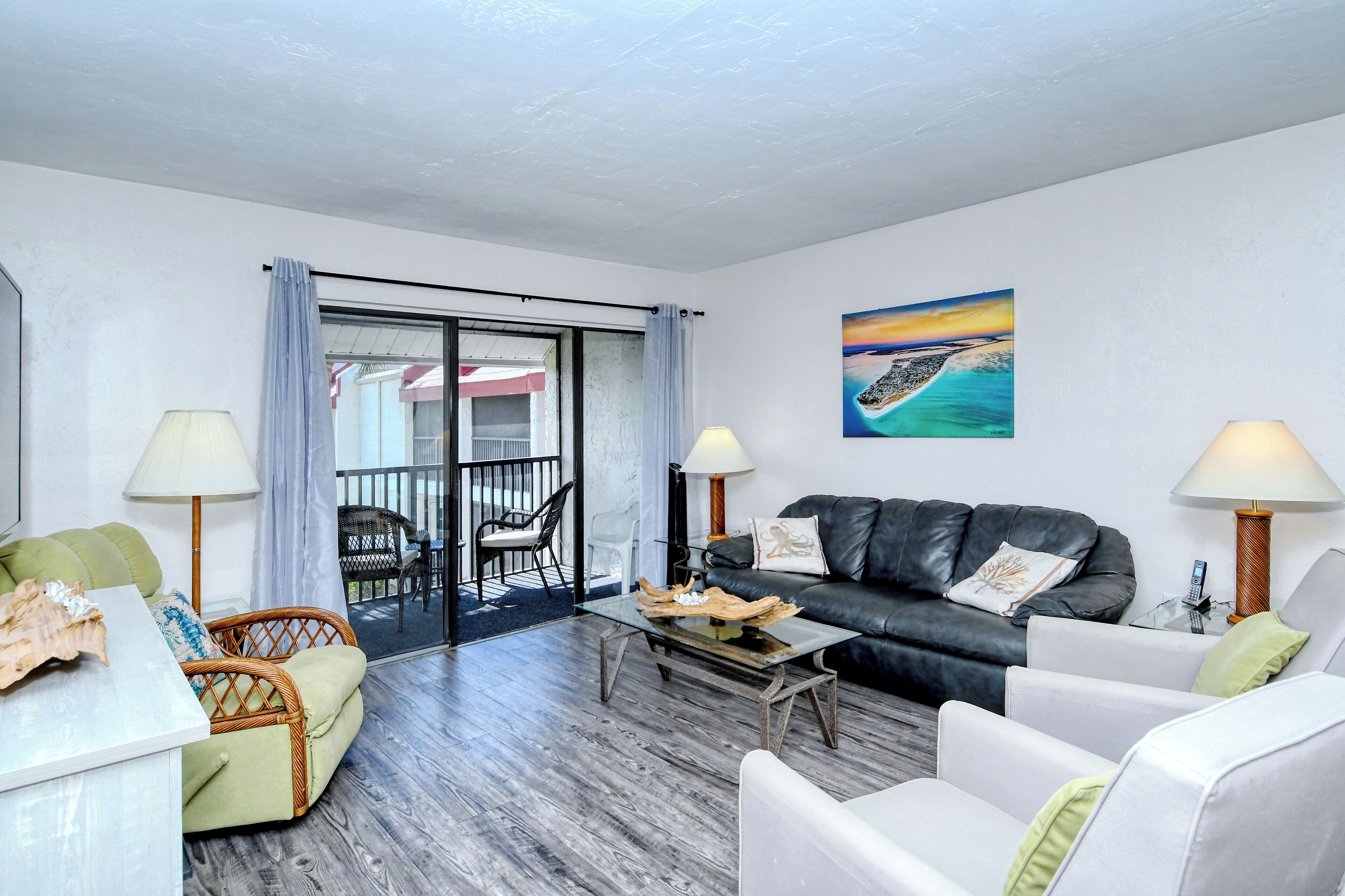 Studio (2 Bedrooms) | Interior